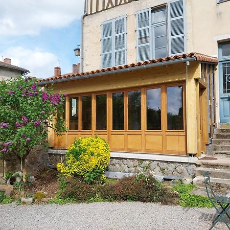 Апартаменты Chambre D Hote "Sous Le Clocher" Сен-Леонар-де-Нобла Экстерьер фото